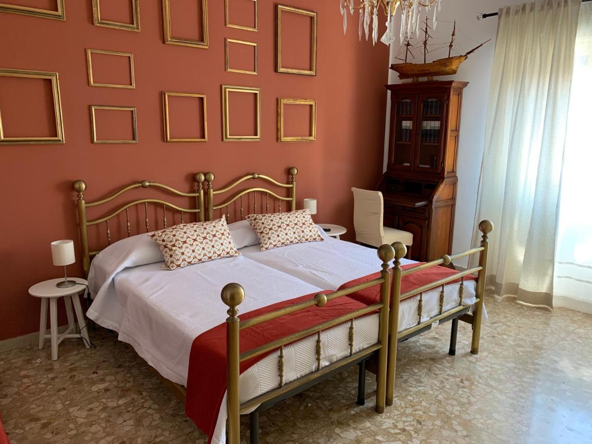 B&B Fiorisol Аугуста Екстер'єр фото