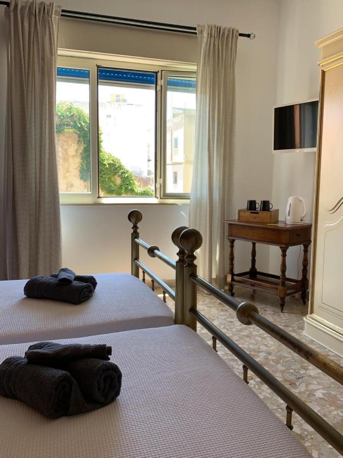 B&B Fiorisol Аугуста Екстер'єр фото