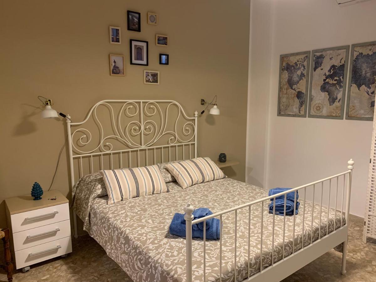 B&B Fiorisol Аугуста Екстер'єр фото